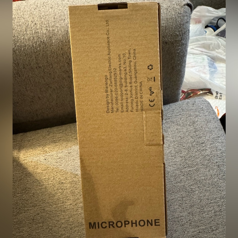 Microphone - Picture 4 of 4